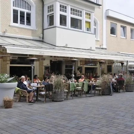 Gaestehaus Cafe Orth Suite2 Апартаменты *