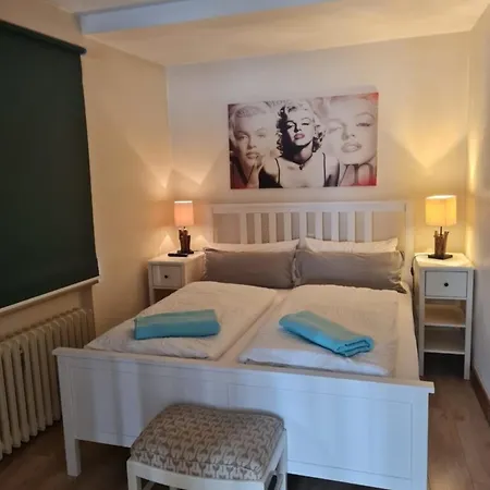 Gaestehaus Cafe Orth Suite2