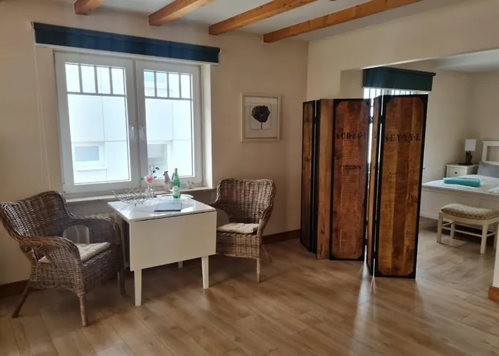 Gaestehaus Cafe Orth Suite2 *