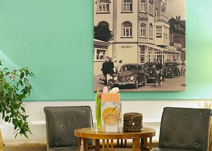 Апартаменты Gaestehaus Cafe Orth Suite2 Вестерланд